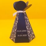 Rich wedding cake box
