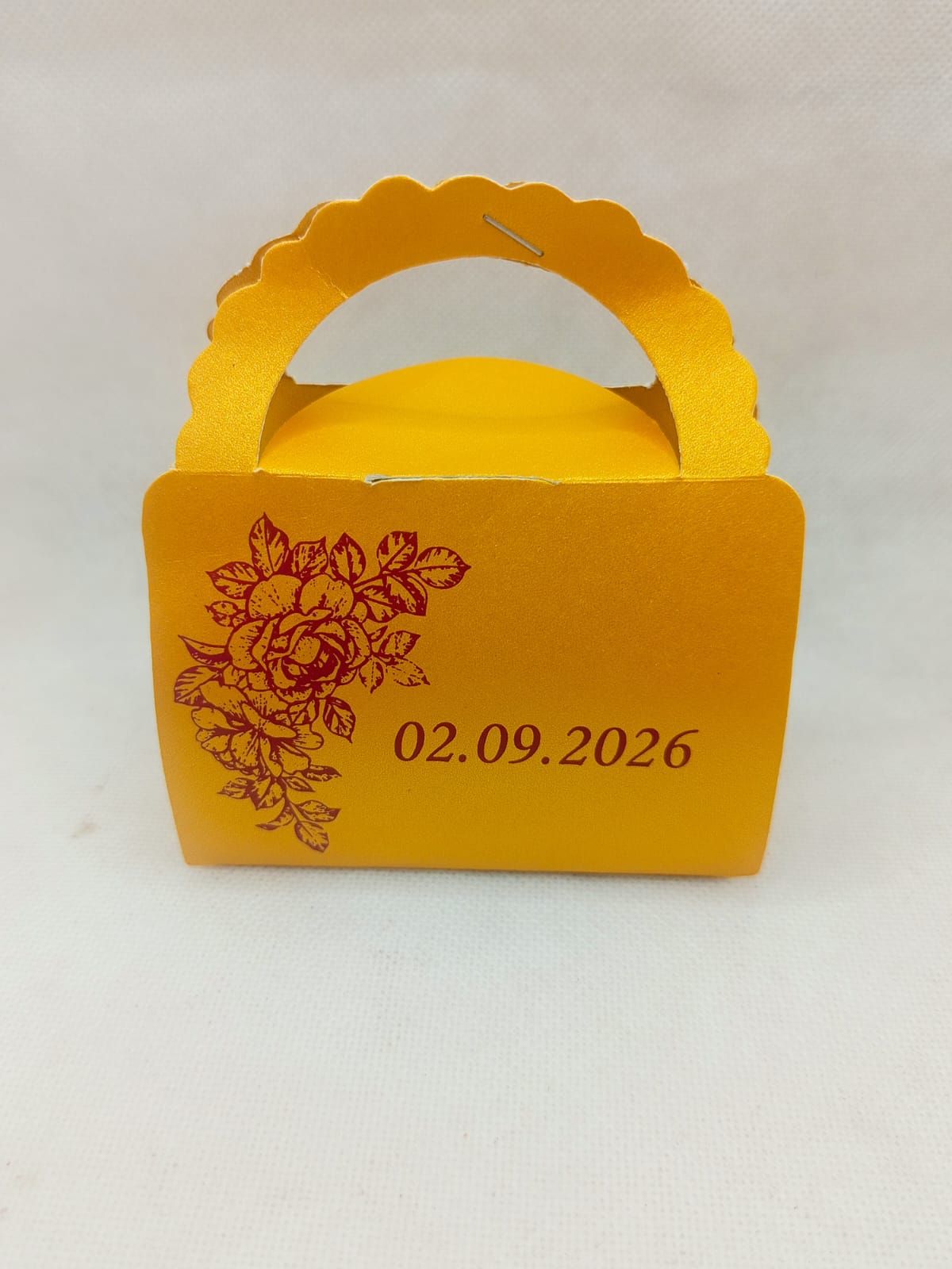 WhatsApp Image 2026-09-29 at 4.13.27 PM Gold Colour Cake Box - Image 1