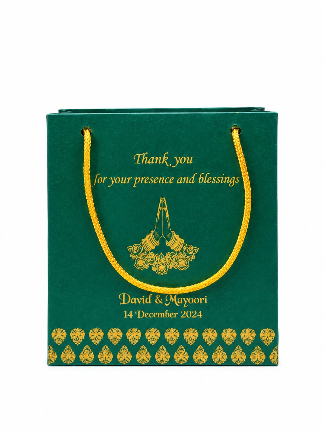 1 by 10 ,2 Green Colour Gift Bag - Image 1